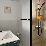 Penthouse アパート